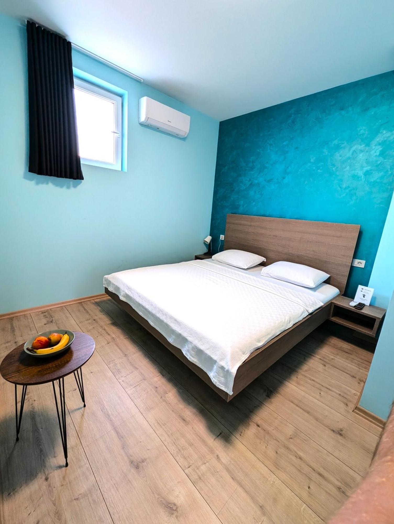 Easy Apartments Kumanovo Exteriör bild
